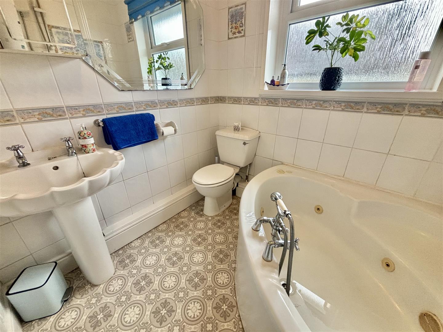 Tycoch Road, Sketty, Swansea